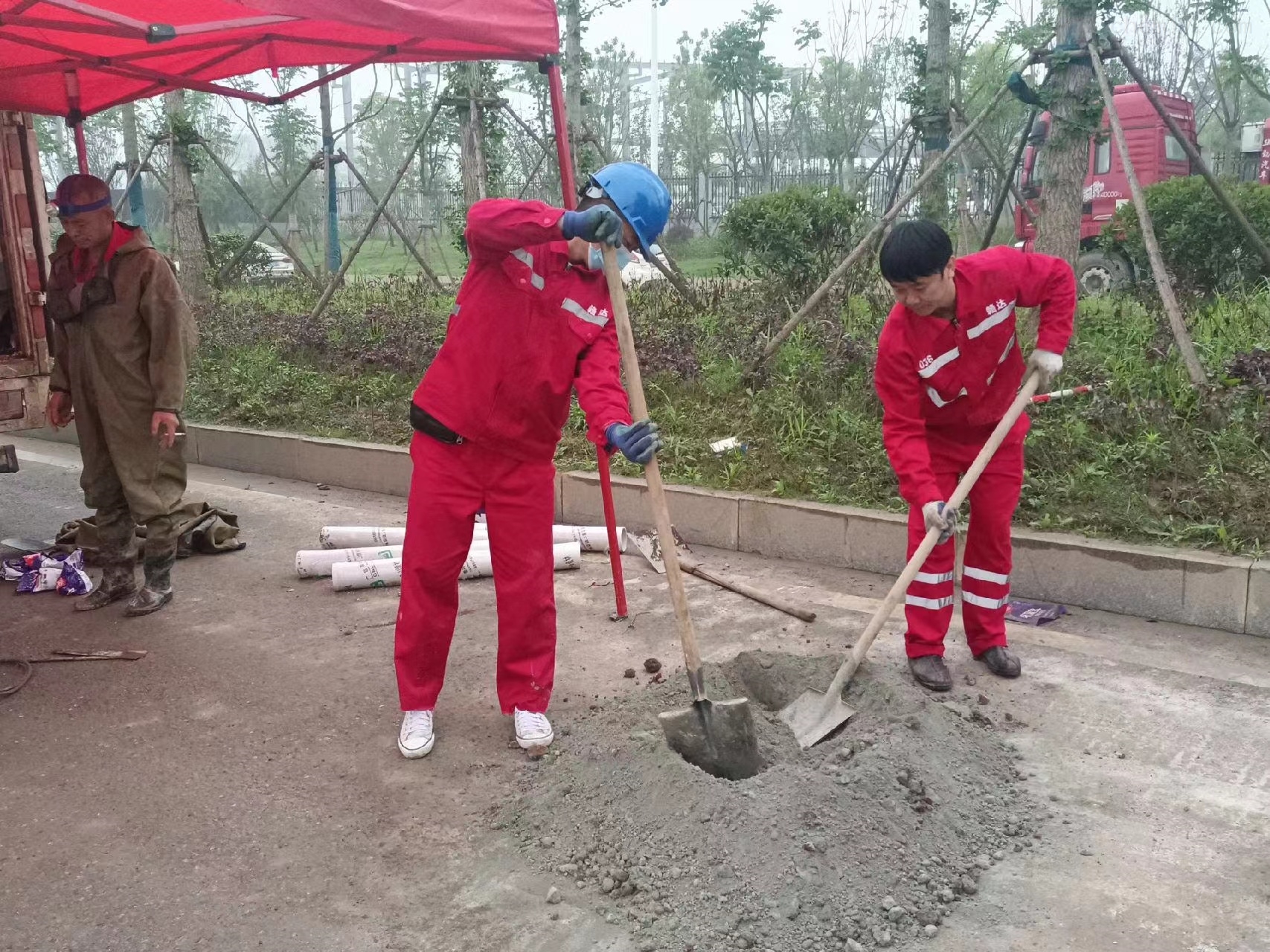 南部管道疏通哪家好】及时进行市政管道清淤